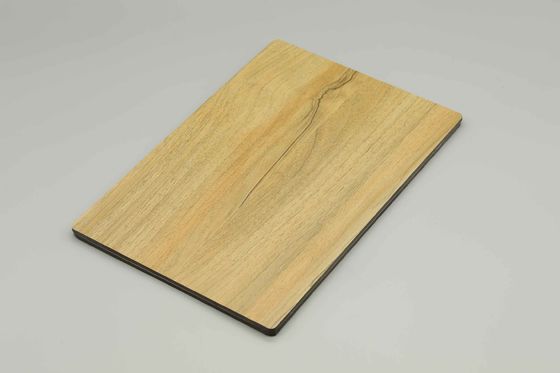 Μαύρη πυρκαγιά B1 Ανθεκτικός στις ακτινοβολίες UV Ανερόστερος Πίνακας σύνθετου αλουμινίου PVDF για εξωτερική επένδυση τοίχων